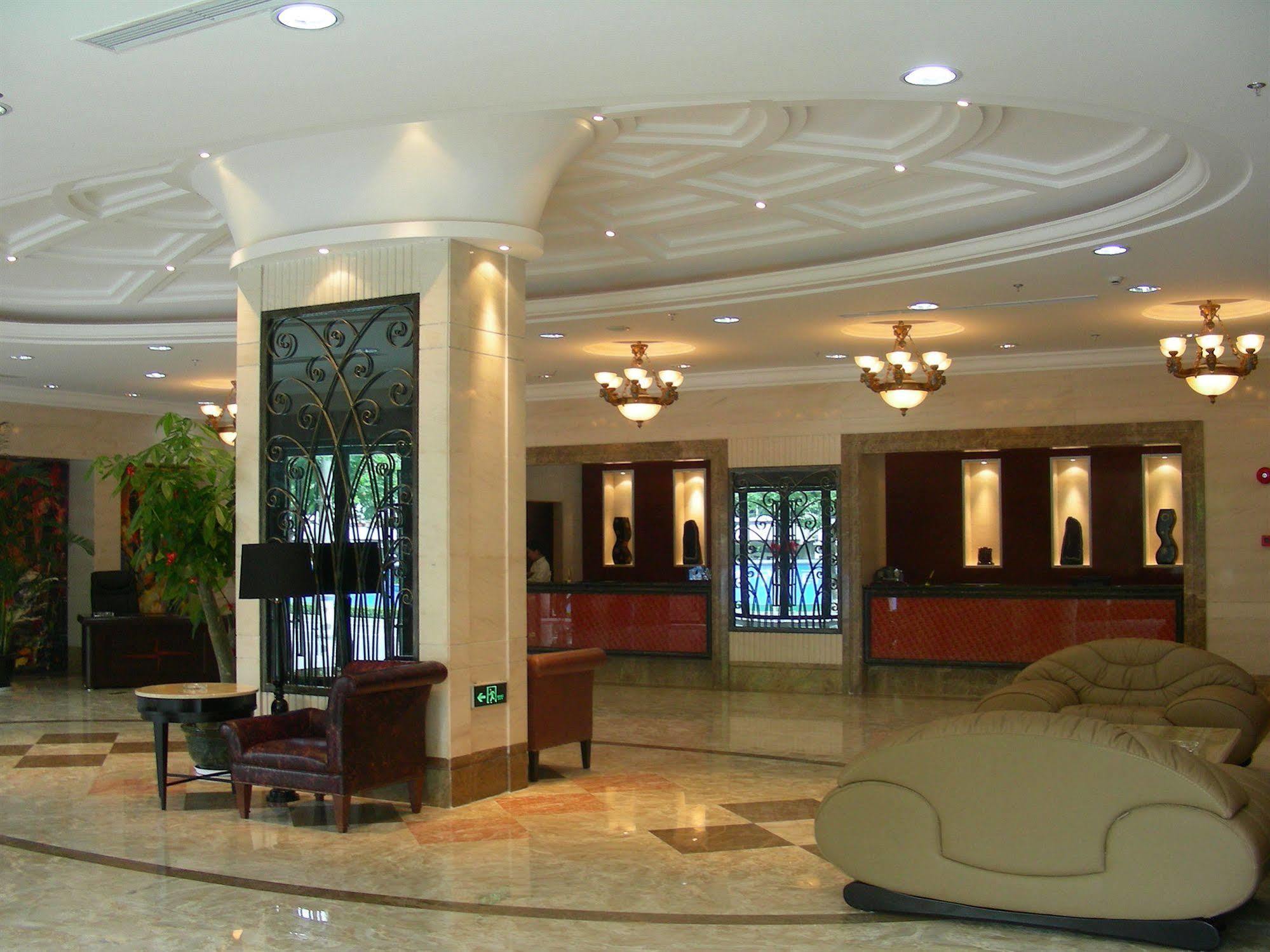 Regius Exhibition Hotel Шанхай Екстер'єр фото